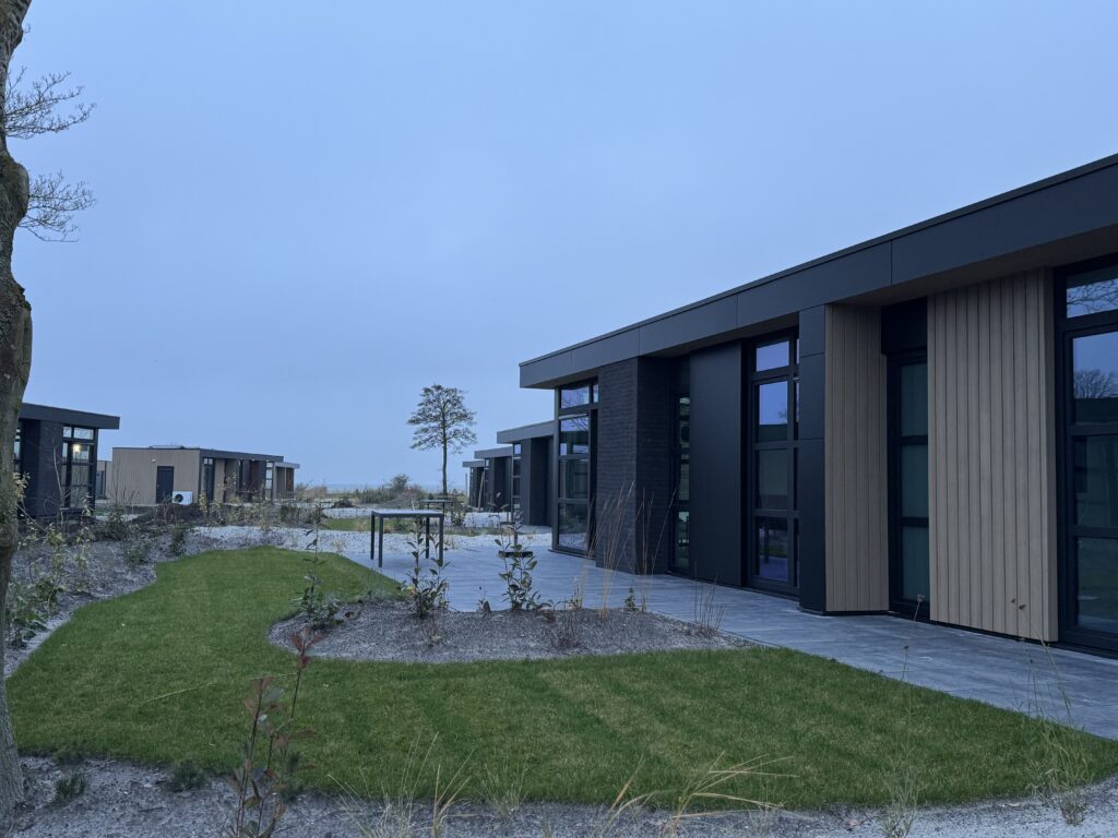 MarinaPark Beach Resort Soal Villa Meerzicht Workum