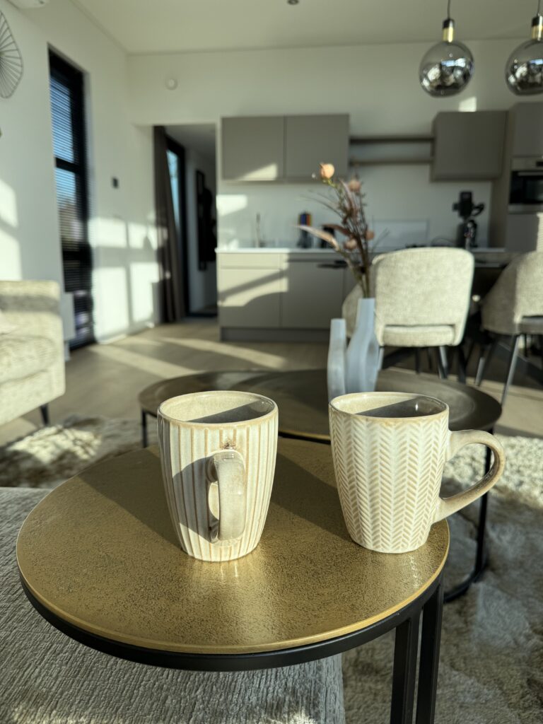 Morning coffee Villa Meerzicht Workum IJsselmeer